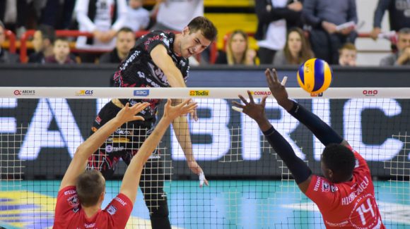 TIME FOR GAME 2! THE BLOCK DEVILS, IN PIACENZA TOMORROW, ARE LOOKING FOR A SPOT IN THE SEMI-FINALS! TIME FOR GAME 2! THE BLOCK DEVILS, IN PIACENZA TOMORROW, ARE LOOKING FOR A SPOT IN THE SEMI-FINALS!