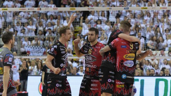 LORENZO BERNARDI: “CHE REAZIONE DEI RAGAZZI! ORA PREPARIAMOCI AD UNA GARA 4 DI FUOCO” LORENZO BERNARDI: “CHE REAZIONE DEI RAGAZZI! ORA PREPARIAMOCI AD UNA GARA 4 DI FUOCO”