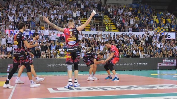 MARKO PODRASCANIN: “DEDICATA AL NOSTRO CAPITANO!” MARKO PODRASCANIN: “DEDICATA AL NOSTRO CAPITANO!”
