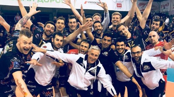 È FINAL FOUR! PER LA SECONDA VOLTA CONSECUTIVA! DEDICATO A TE, SIRO… È FINAL FOUR! PER LA SECONDA VOLTA CONSECUTIVA! DEDICATO A TE, SIRO…