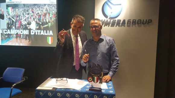 SIR SAFETY VOLLEY E UMBRAGROUP SEMPRE PIU’ SOLIDALI SIR SAFETY VOLLEY E UMBRAGROUP SEMPRE PIU’ SOLIDALI