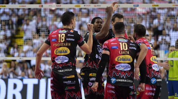 ESORDIO CON VITTORIA IN SUPERLEGA! BATTUTA 3-0 LATINA CON LA PREMIATA DITTA ATANASIJEVIC-LEON! ESORDIO CON VITTORIA IN SUPERLEGA! BATTUTA 3-0 LATINA CON LA PREMIATA DITTA ATANASIJEVIC-LEON!