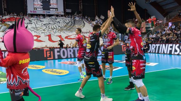 “SATURDAY NIGHT” A VERONA! DOMANI SERA IN VENETO ANTICIPO DELLA SECONDA DI SUPERLEGA! “SATURDAY NIGHT” A VERONA! DOMANI SERA IN VENETO ANTICIPO DELLA SECONDA DI SUPERLEGA!